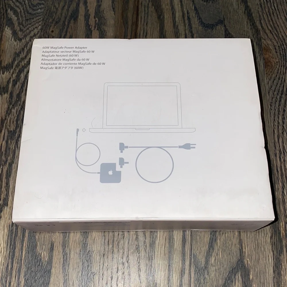 Apple 60W MagSafe Power Adapter